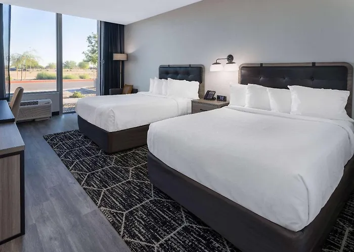 Hotel La Quinta & By Wyndham Copper Sky 3*