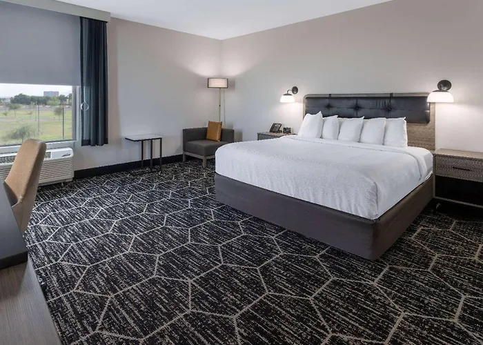 Hotel La Quinta & By Wyndham Copper Sky