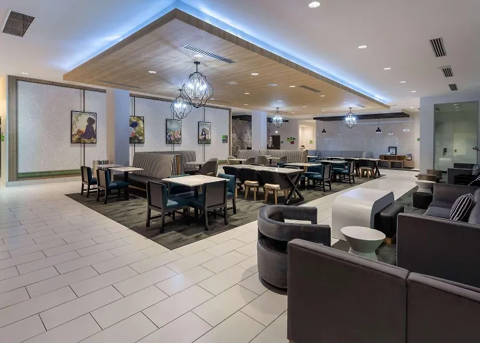 La Quinta & By Wyndham Copper Sky Hotel 3*